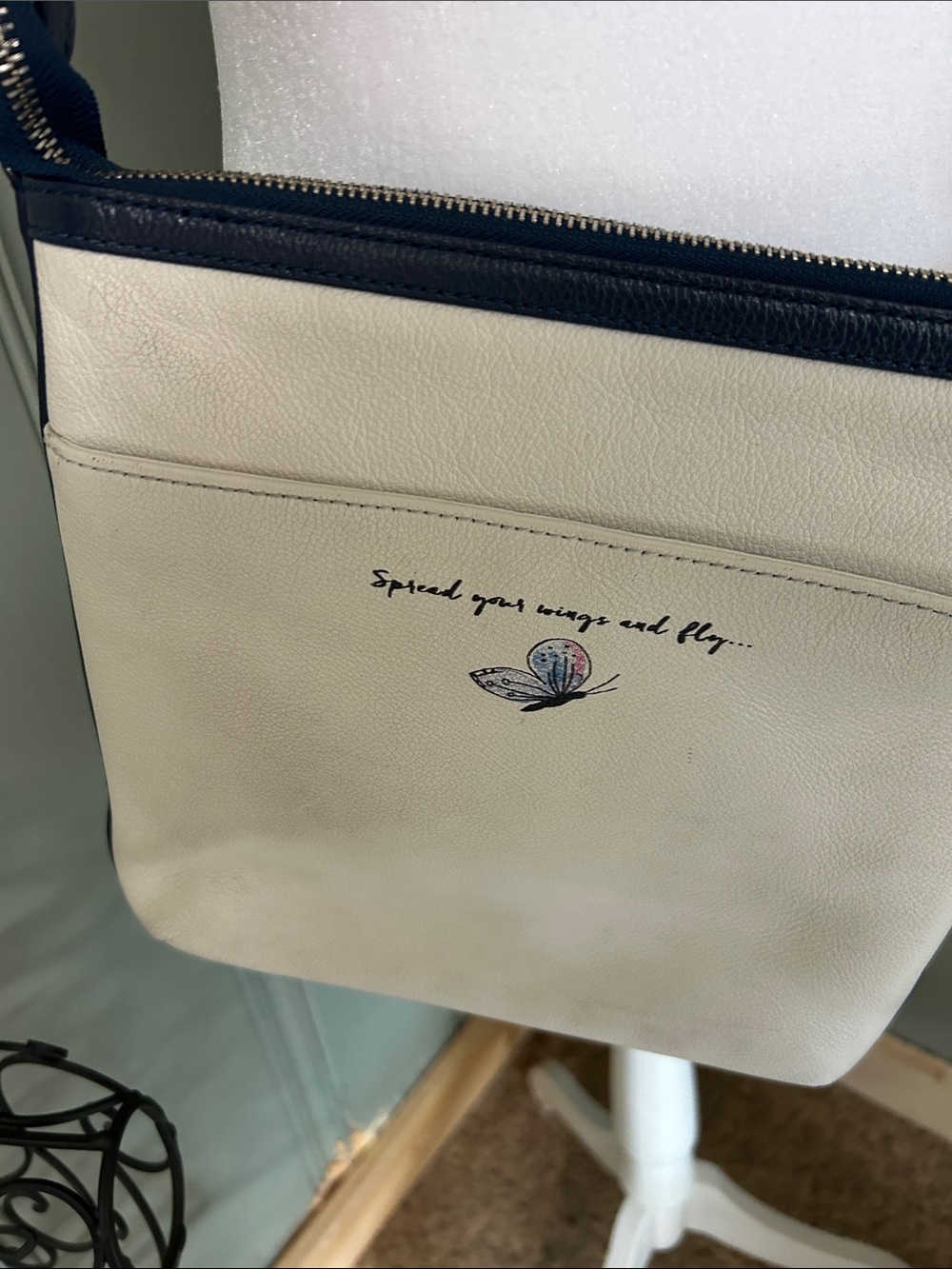 Purse - Picture 4 of 6
